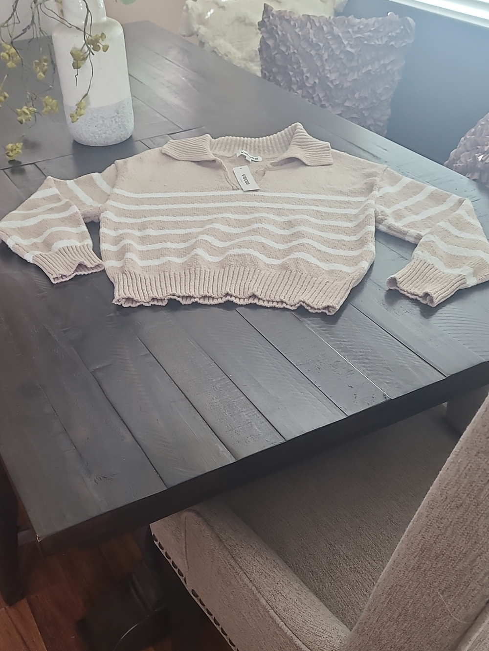 Vigoss Cream and White Striped Cropped Collared Sweater